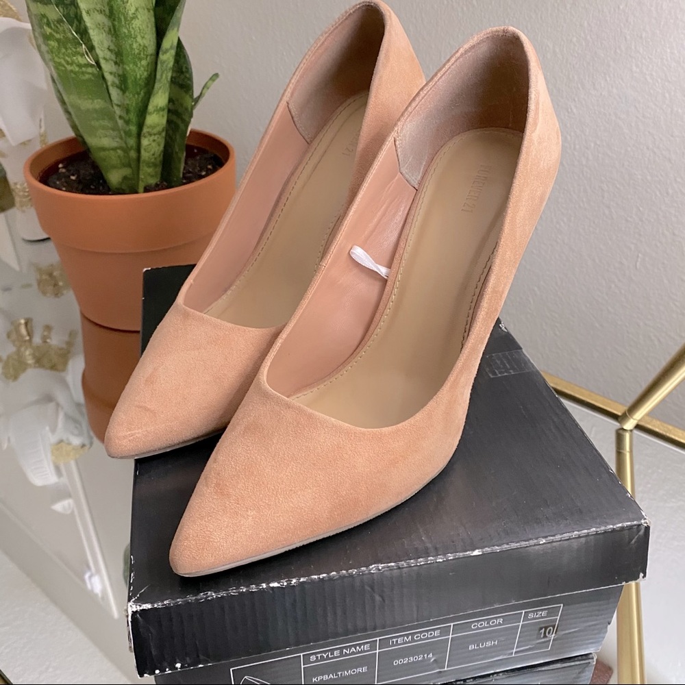 Forever 21 Pink Suede Pumps